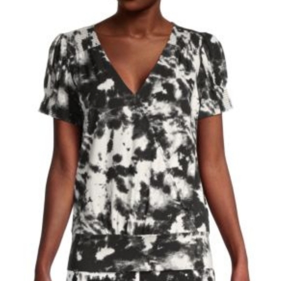 Karl Lagerfeld Paris Black and White Tie-Dye V-Neck Shirt M NWoT - Picture 1 of 10